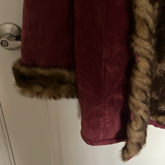 Vintage Dennis Basso Berry Burgundy Suede Coat Brown Faux Fur Medium - Picture 5 of 10